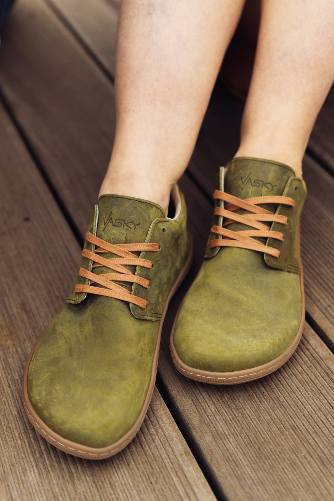Barefoot boty vs. klasická obuv: Jaký je rozdíl?