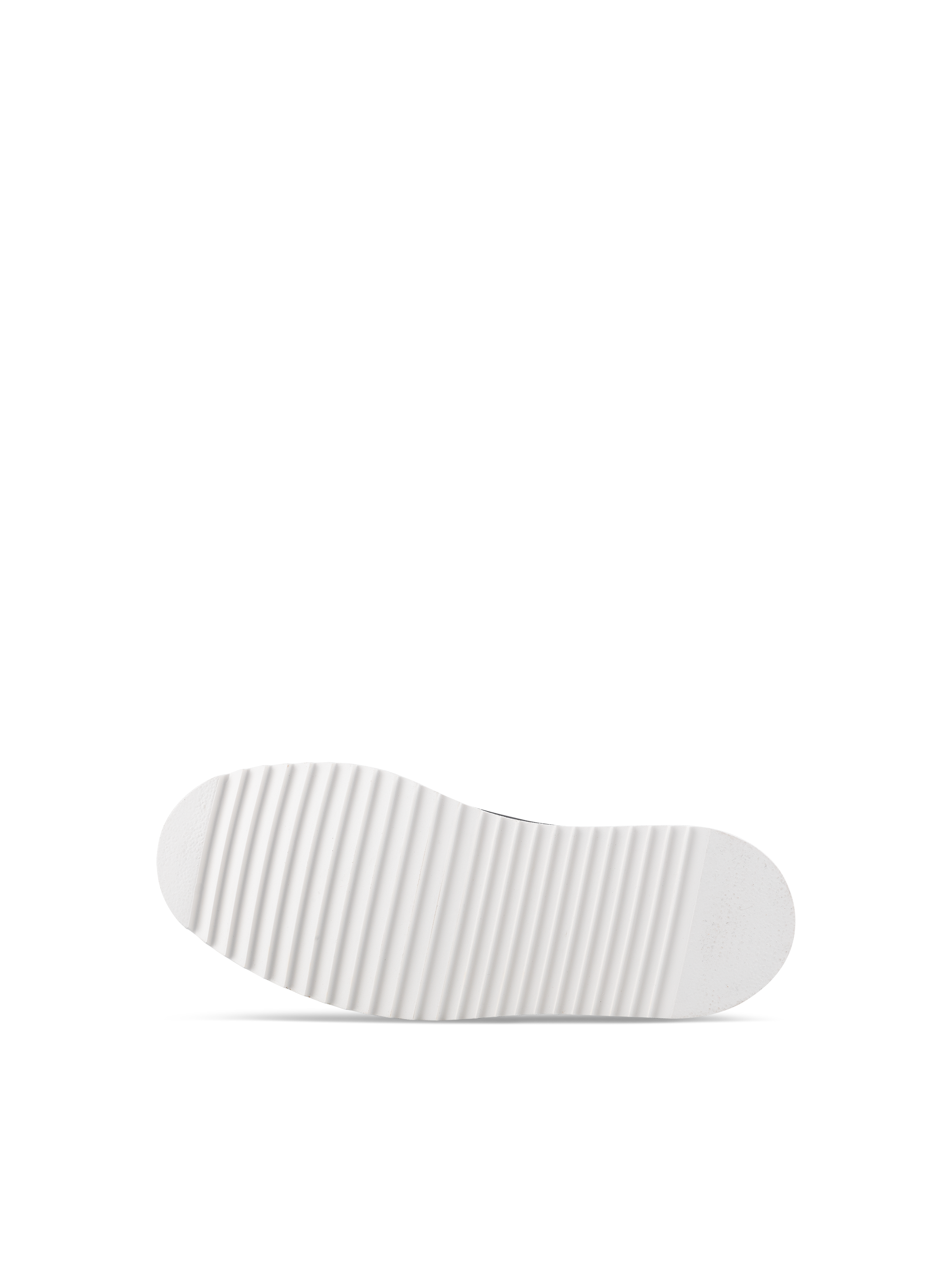 Elegantná čierna