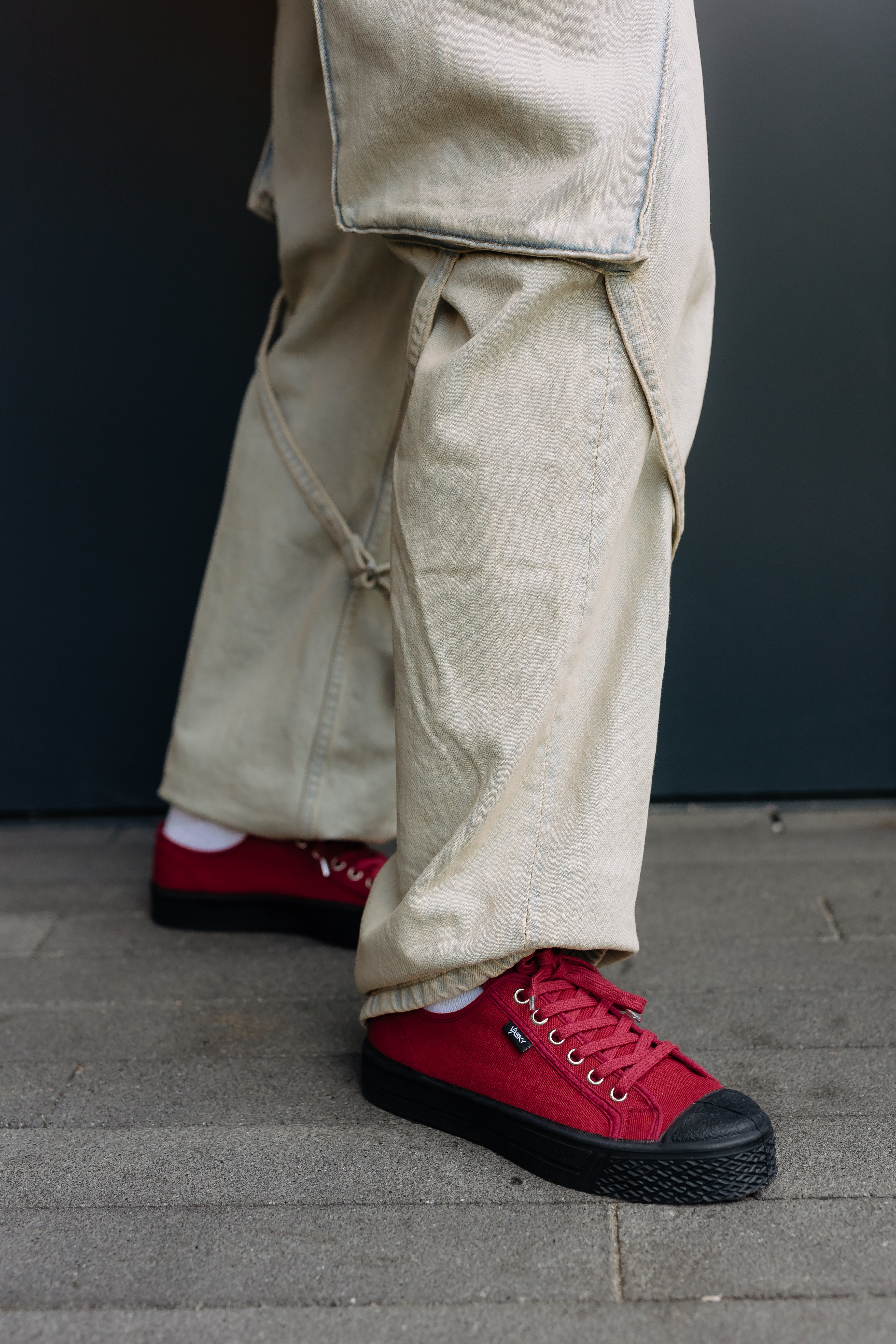 Kanvasky Red